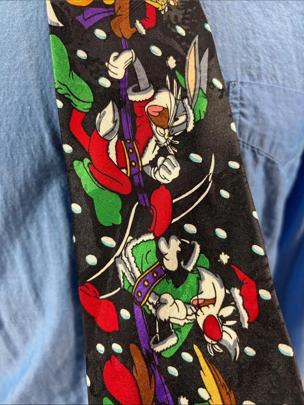 VTG Looney Tunes Christmas Novelty Tie Black with Cartoon Characters 90’s